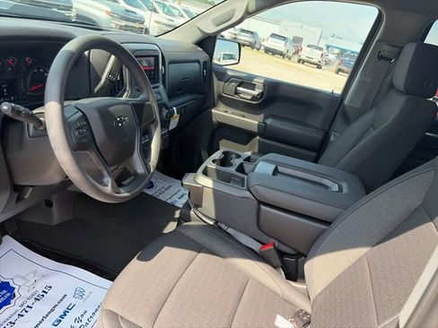 New 2026 Chevrolet Silverado 1500 Custom Trail Boss w/ LPO, Dark Essentials Package AWD/4WD image 16