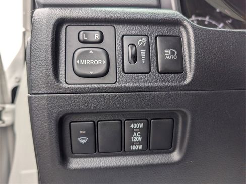 Used 2021 Toyota 4Runner SR5 Premium w/ Moonroof Package image 21