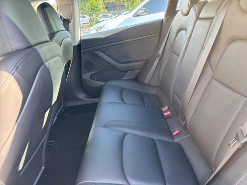 Used 2023 Tesla Model 3 Standard Range RWD image 9
