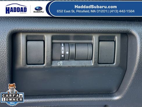 Used 2025 Subaru Crosstrek 2.5i Premium AWD/4WD image 21