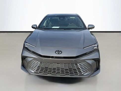 Used 2025 Toyota Camry XSE w/ Premium Plus Package FWD image 2