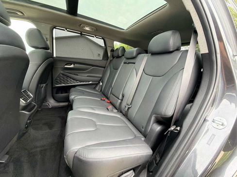 Used 2020 Hyundai Santa Fe SEL AWD/4WD image 17