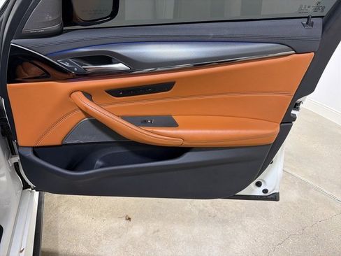 Used 2022 BMW M5 w/ Competition Package image 19