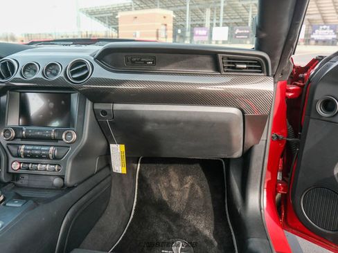 Used 2020 Ford Mustang Shelby GT500 w/ Carbon Fiber Track Pack image 27