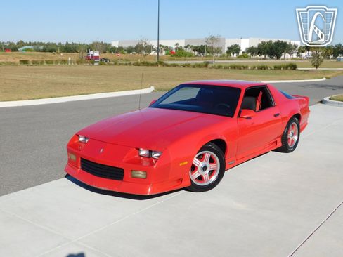 Used 1992 Chevrolet Camaro RS image 27