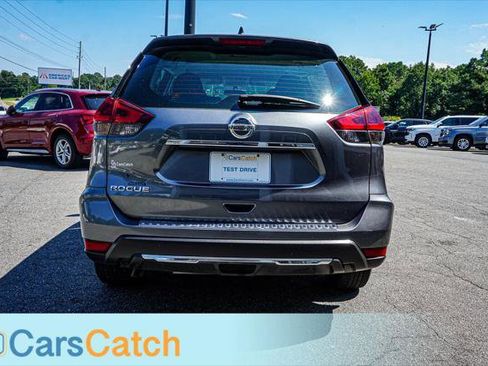 Used 2018 Nissan Rogue S image 14