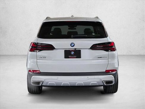 New 2026 BMW X5 xDrive50e w/ Executive Package image 6