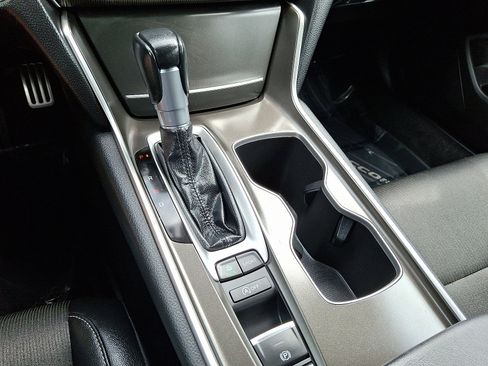 Used 2022 Honda Accord Sport image 14