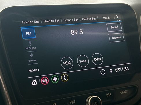 Used 2019 Chevrolet Malibu LT w/ Driver Confidence Package II FWD image 18