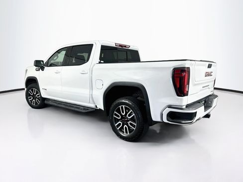 Used 2023 GMC Sierra 1500 AT4 w/ AT4 Premium Package AWD/4WD image 5