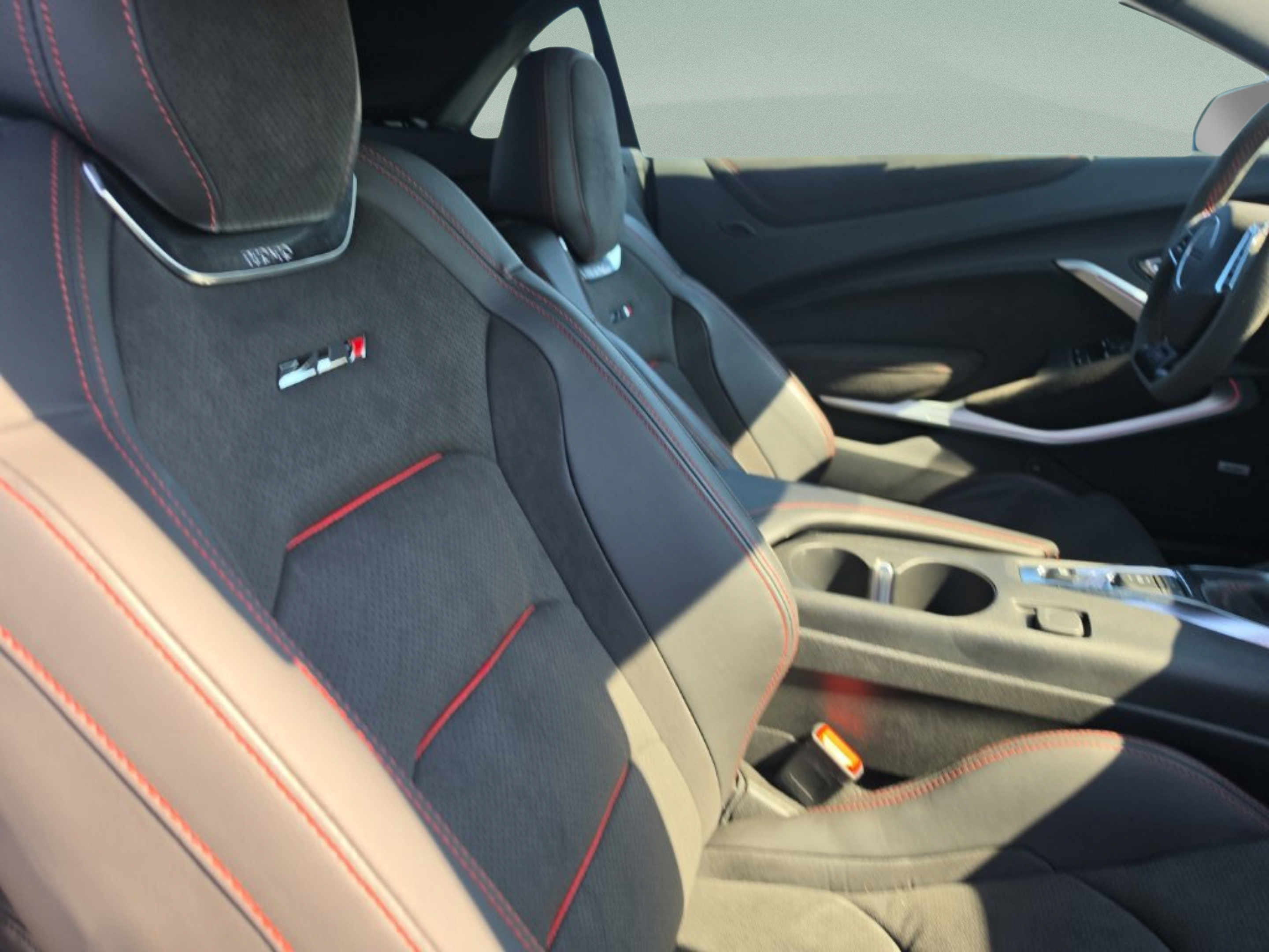 Used 2023 Chevrolet Camaro ZL1 RWD image 30