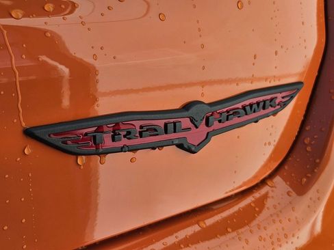 New 2026 Jeep Compass Trailhawk image 34