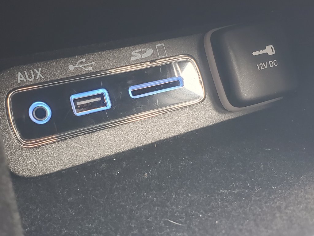 Used 2017 Jeep Grand Cherokee Altitude AWD/4WD image 19