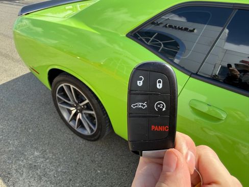 Used 2023 Dodge Challenger R/T image 30