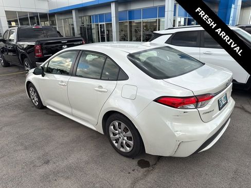 Used 2020 Toyota Corolla LE FWD image 6
