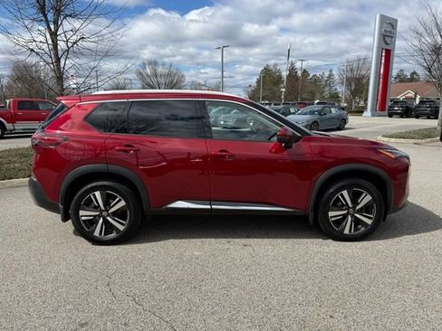 Used 2021 Nissan Rogue SL w/ Premium Package image 5