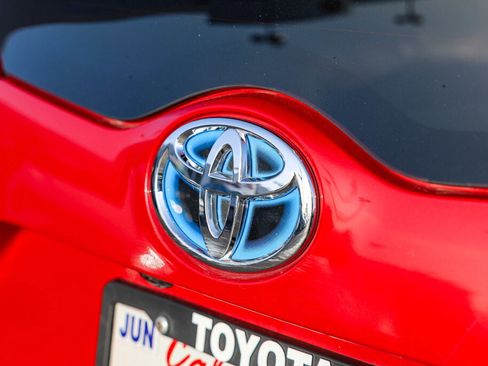 Certified 2020 Toyota Prius Prime XLE image 24