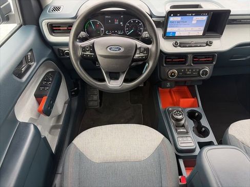Used 2024 Ford Maverick XLT image 16