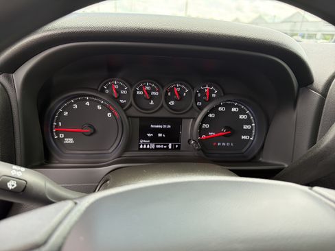 Used 2025 Chevrolet Silverado 2500 Custom w/ Custom Convenience Package AWD/4WD image 19