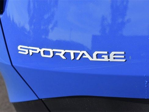 New 2026 Kia Sportage EX w/ EX Panorama Roof Package image 15