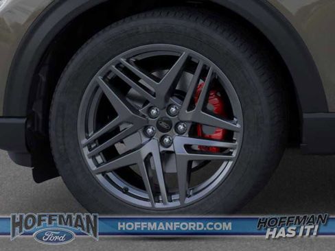 New 2026 Ford Explorer ST-Line w/ ST-Line Street Pack image 19