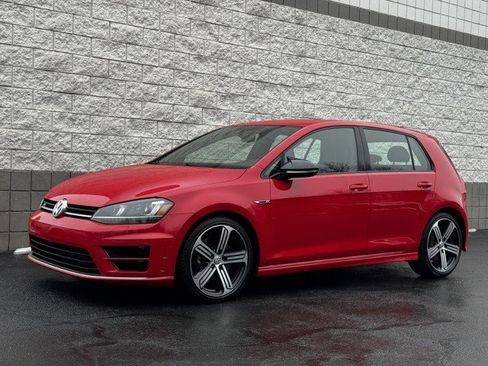 Used 2016 Volkswagen Golf R 4-Door image 5