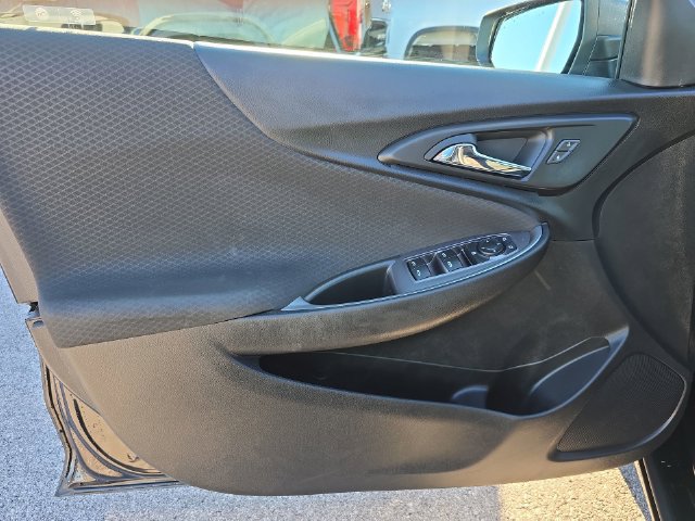 Used 2022 Chevrolet Malibu LS FWD image 21