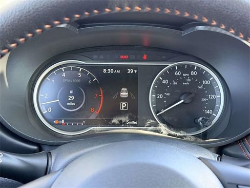 New 2025 Nissan Versa SR w/ Trunk Package image 23