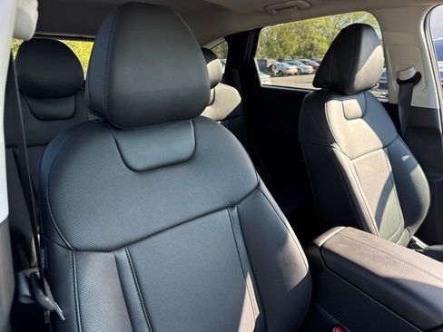 Certified 2025 Hyundai Tucson SEL image 24