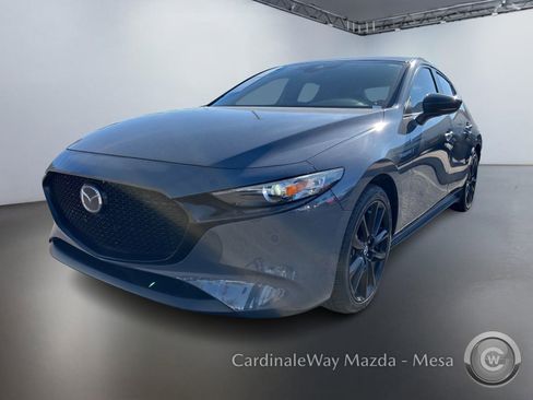 Used 2023 MAZDA MAZDA3 s image 8