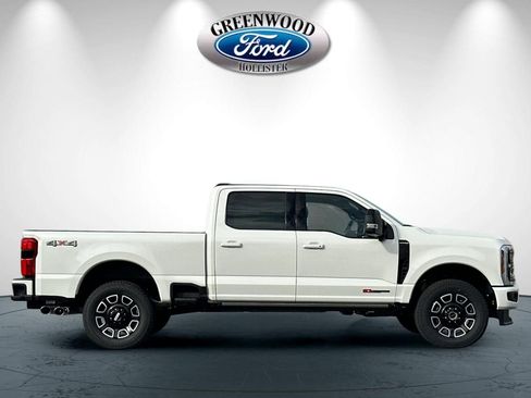 New 2026 Ford F250 Platinum AWD/4WD image 3