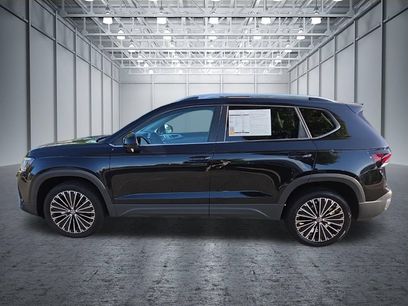 Used 2025 Volkswagen Taos SE