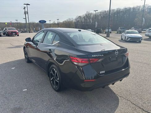 Used 2025 Nissan Sentra SV image 9