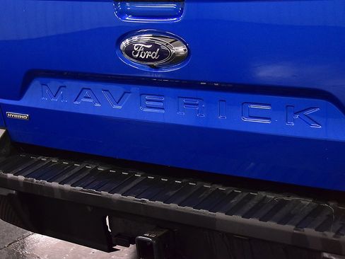 Used 2022 Ford Maverick XLT w/ XLT Luxury Package image 13