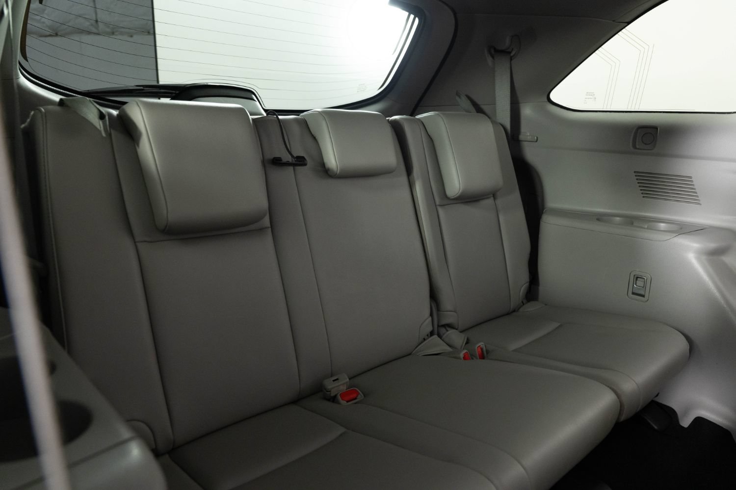 Used 2019 Toyota Highlander Limited Platinum AWD/4WD image 22