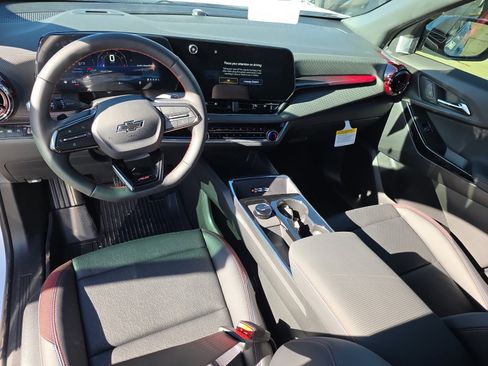 New 2026 Chevrolet Equinox RS w/ Convenience Package III image 14