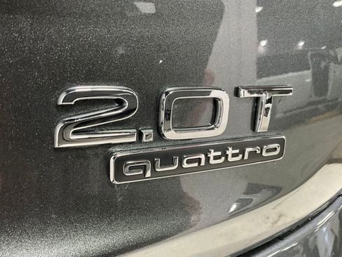 Used 2018 Audi Q3 2.0T Premium w/ Convenience Package AWD/4WD image 30