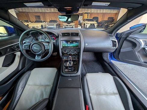 Used 2021 Jaguar F-TYPE R image 3