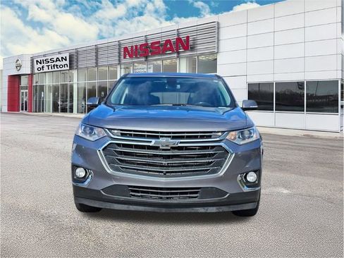 Used 2019 Chevrolet Traverse LT w/ LT Premium Package image 3