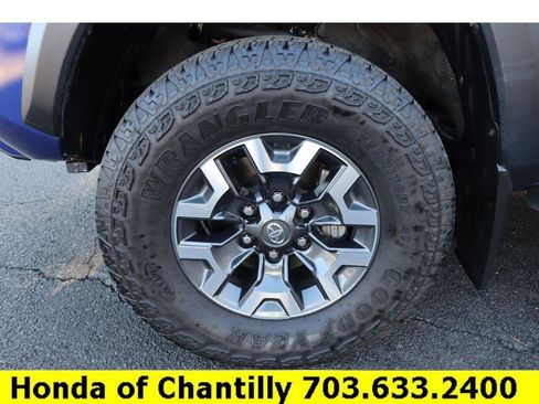 Used 2023 Toyota Tacoma TRD Off-Road image 26