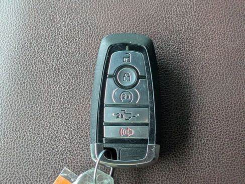 Used 2023 Ford F150 Lariat image 29