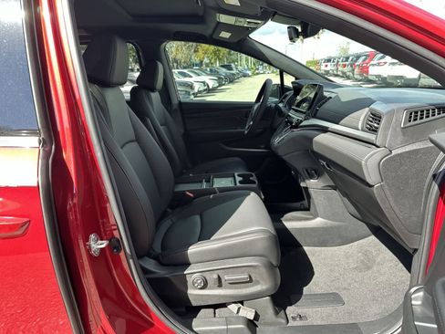New 2026 Honda Odyssey Sport-L image 20