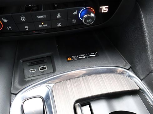 Used 2023 Buick Enclave Avenir w/ Trailering Package, 5000 lbs. image 32