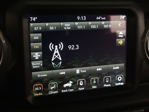 Used 2021 Jeep Wrangler Unlimited Sahara w/ Uconnect 4C Nav & Sound Group AWD/4WD image 38