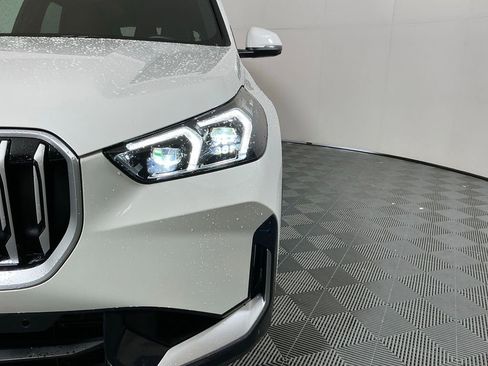 Certified 2025 BMW X1 xDrive28i w/ Technology Package AWD/4WD image 8