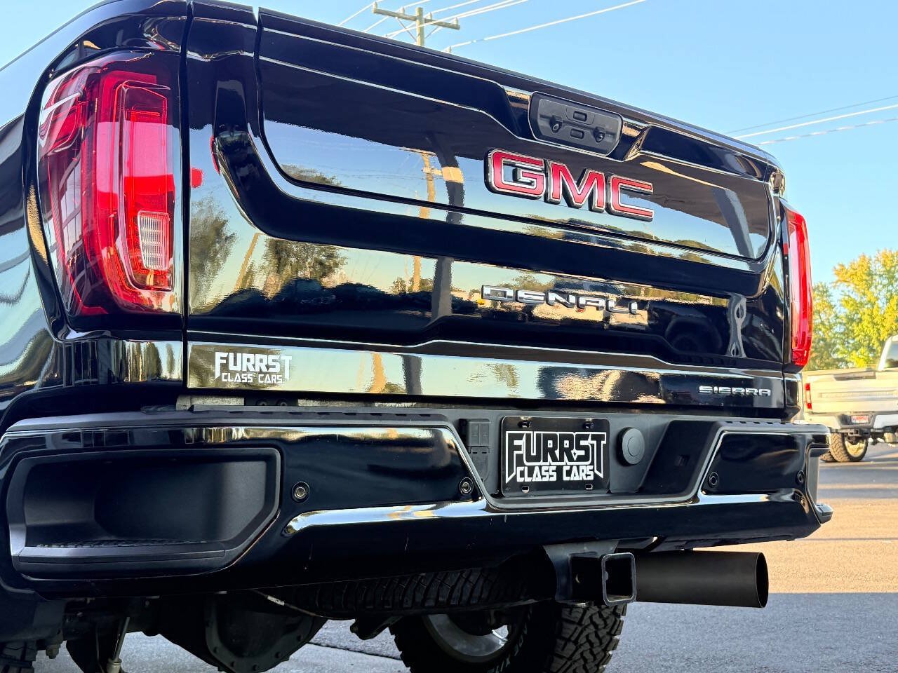 Used 2020 GMC Sierra 2500 Denali w/ Denali Ultimate Package AWD/4WD image 8