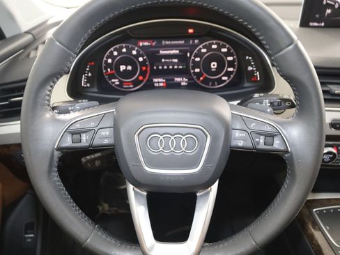 Used 2018 Audi Q7 2.0T Premium Plus w/ Premium Plus Package AWD/4WD image 41