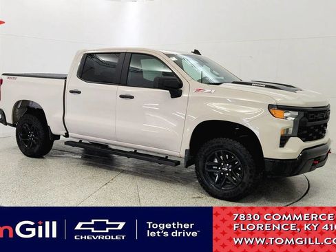 Used 2026 Chevrolet Silverado 1500 Custom Trail Boss AWD/4WD image 1