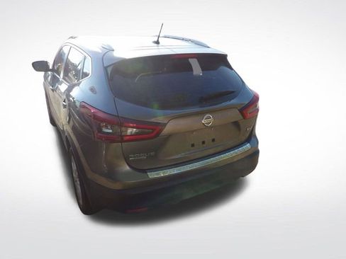 Used 2022 Nissan Rogue Sport SV image 11