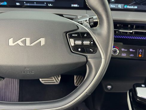 Used 2022 Kia EV6 GT-Line w/ GT-Line Suede Seat Package image 23